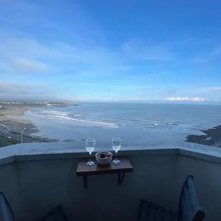 Spectacular 2 Bedroom Balcony Sea View Flat Scarborough Eksteriør bilde
